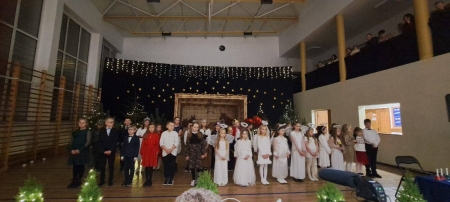  ''Pójdźmy wszyscy do stajenki do Jezusa i Panienki'' 