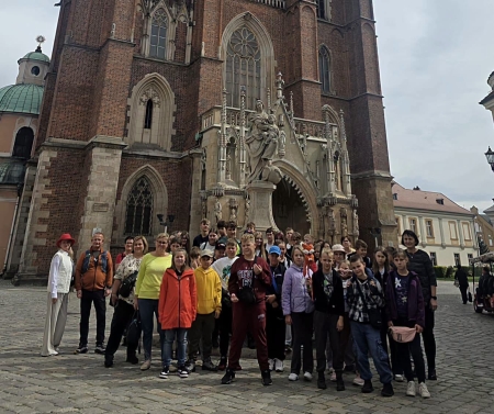 Wycieczka szkolna: Wrocław- Bratysława- Wiedeń- Praga- Skalne Miasto